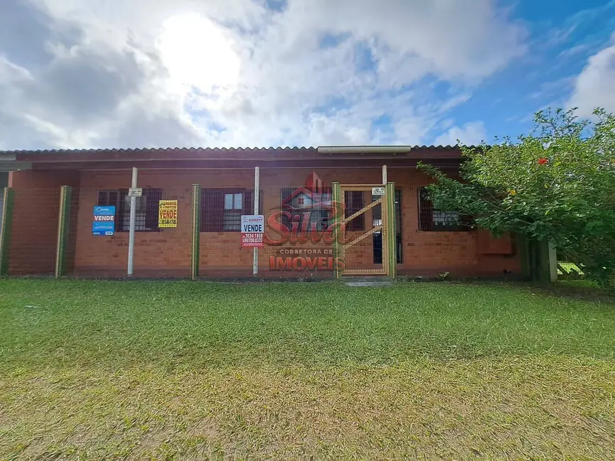 Foto 2 de Casa à venda, 175m2 em Imbe - RS