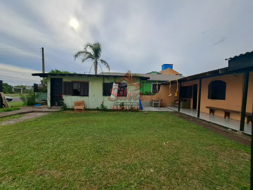 Foto 2 de Casa com 3 quartos à venda em Imbe - RS