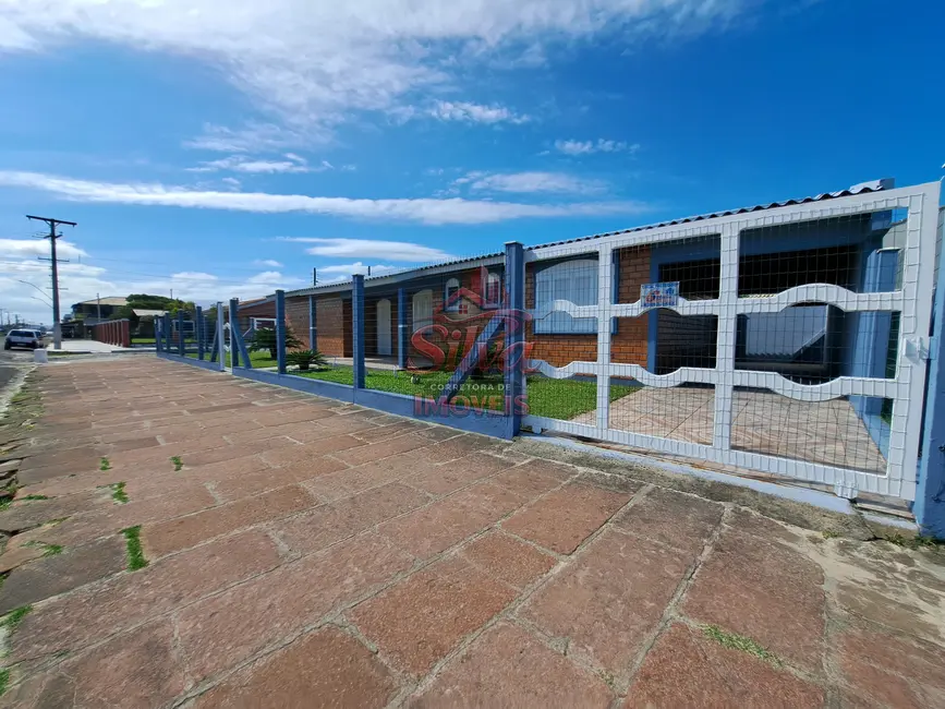 Casa com 3 quartos à venda em Imbe - RS - imagem 2 Foto 2 de Casa com 3 quartos à venda em Imbe - RS