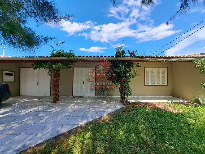Foto 1 de Casa com 3 quartos à venda em Imbe - RS