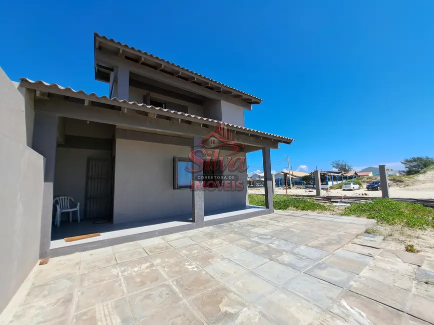 Foto 1 de Casa com 3 quartos à venda em Imbe - RS