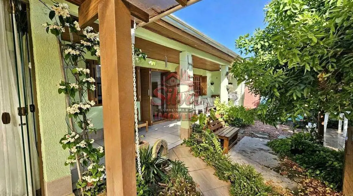 Foto 2 de Casa com 2 quartos à venda em Imbe - RS
