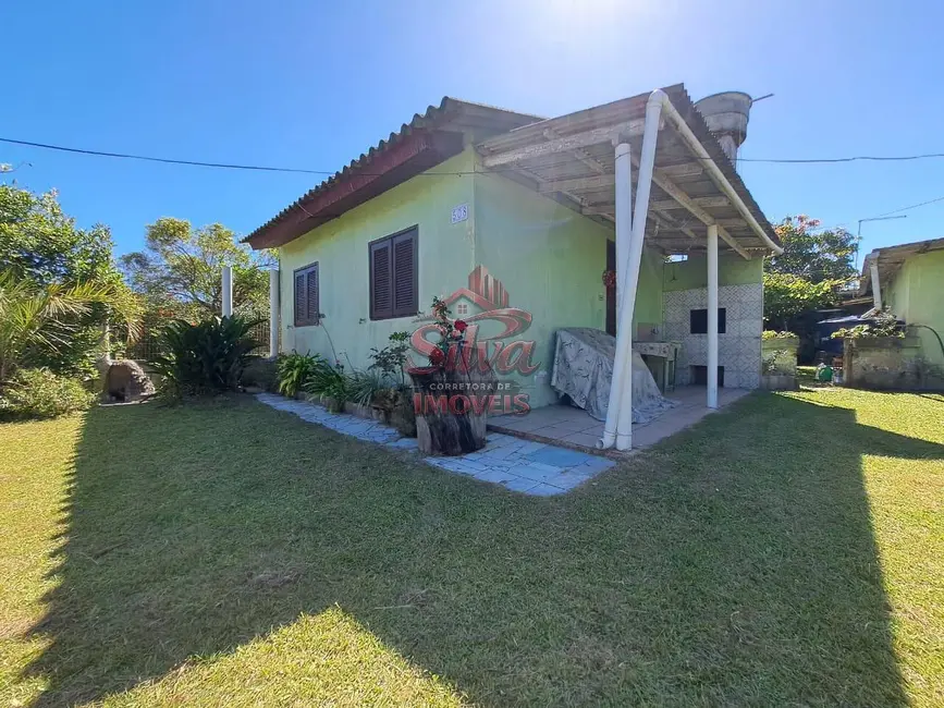 Foto 2 de Casa com 6 quartos à venda em Imbe - RS