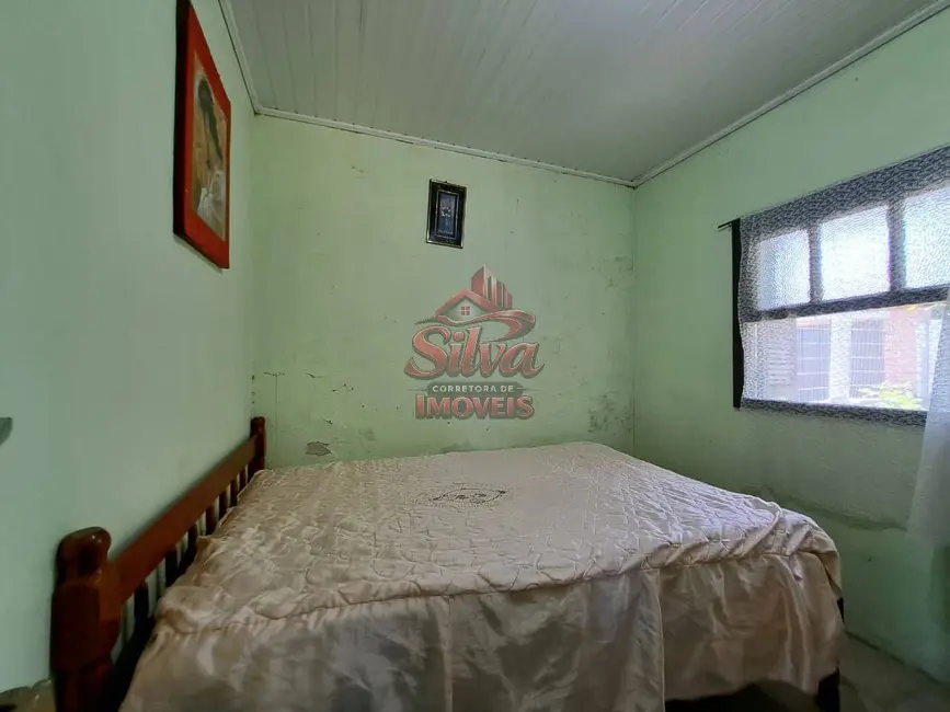 Foto 6 de Casa com 6 quartos à venda em Imbe - RS