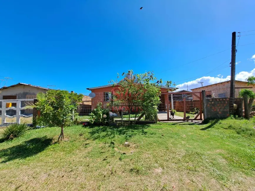 Foto 2 de Casa com 3 quartos à venda em Imbe - RS