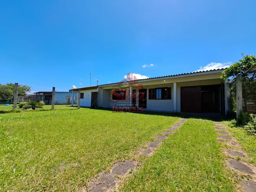 Foto 2 de Casa com 2 quartos à venda, 300m2 em Imbe - RS