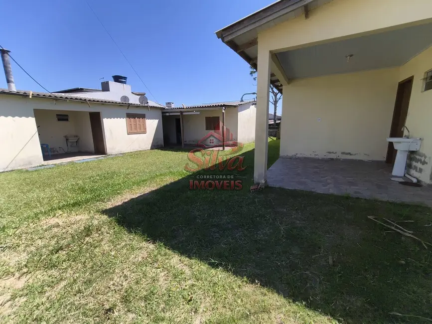 Foto 3 de Casa com 2 quartos à venda em Imbe - RS