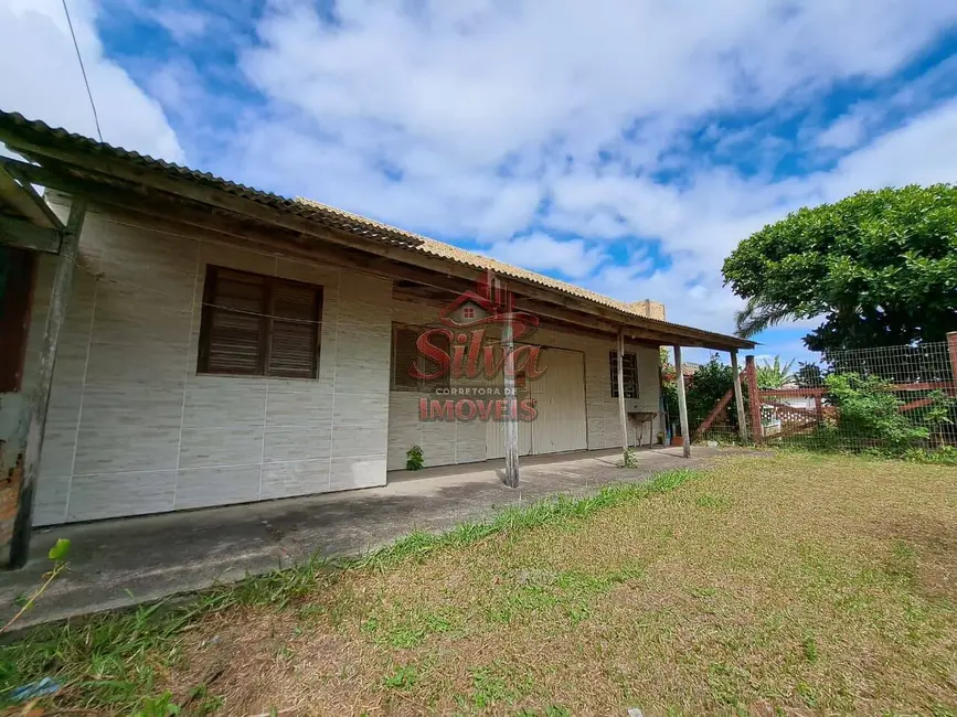Foto 1 de Casa com 4 quartos à venda em Imbe - RS