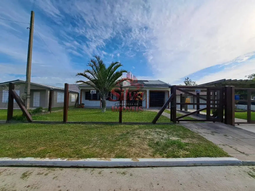 Foto 2 de Casa com 3 quartos à venda em Imbe - RS
