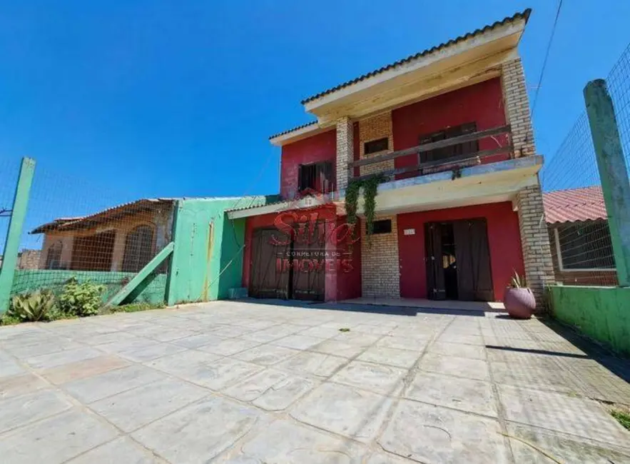 Foto 2 de Casa com 3 quartos à venda em Imbe - RS