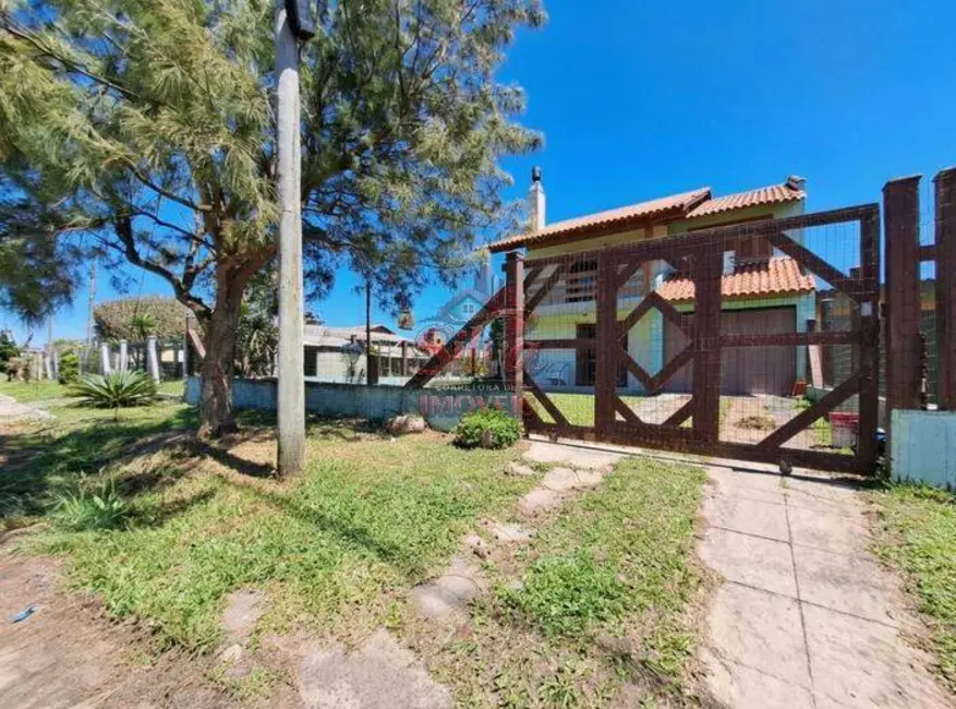 Foto 3 de Casa com 4 quartos à venda em Imbe - RS