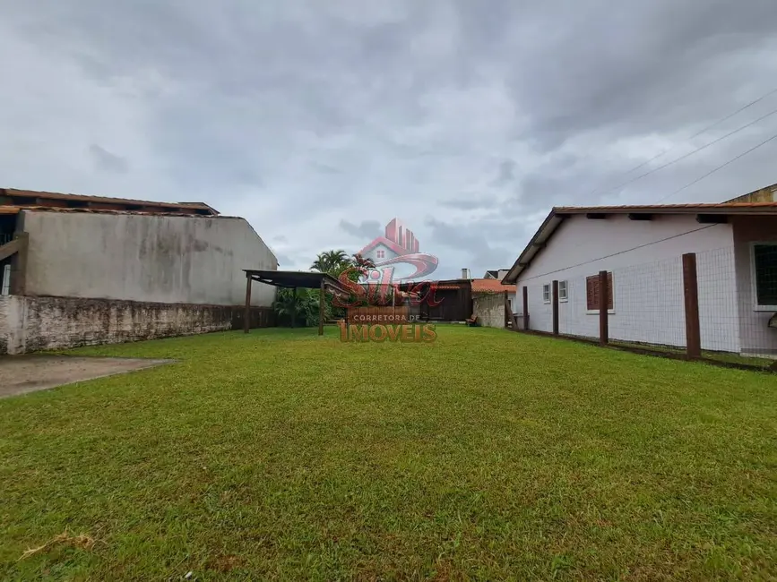 Foto 2 de Terreno / Lote à venda em Centro, Imbe - RS
