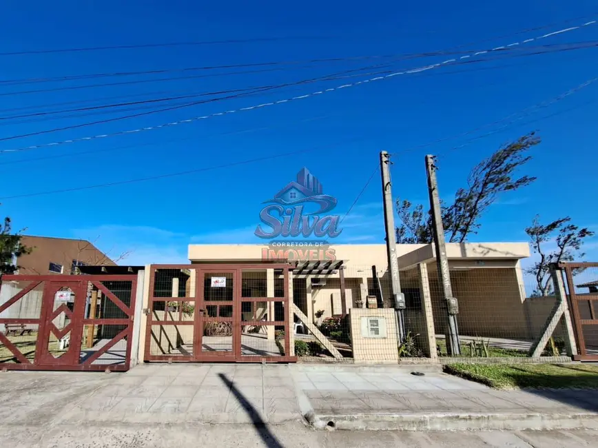 Foto 2 de Casa com 2 quartos à venda em Imbe - RS