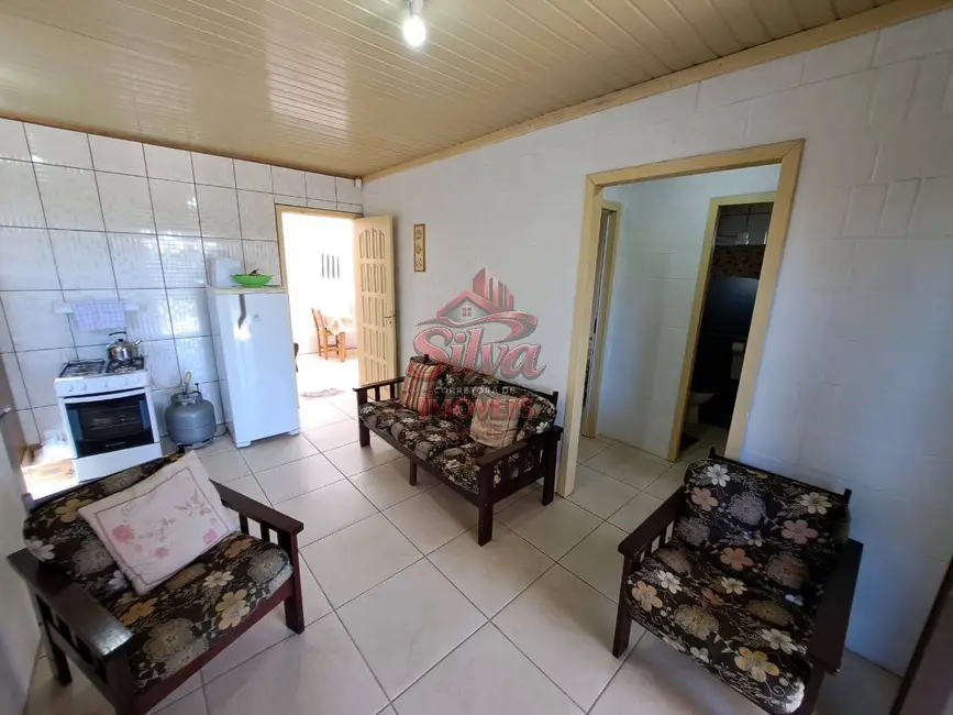 Foto 3 de Casa com 3 quartos à venda em Imbe - RS