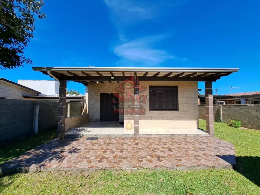 Foto 1 de Casa com 3 quartos à venda em Imbe - RS