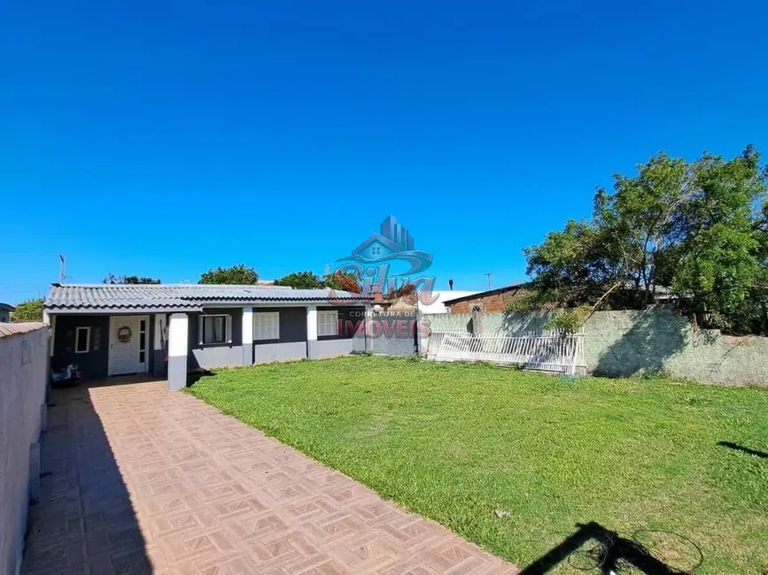 Foto 1 de Casa com 3 quartos à venda em Imbe - RS