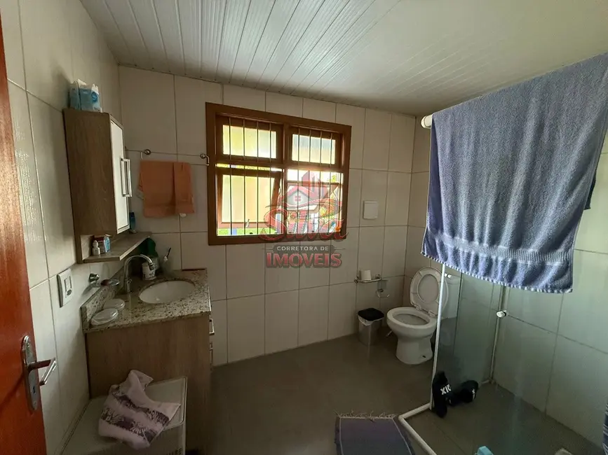 Foto 3 de Casa com 3 quartos à venda em Imbe - RS
