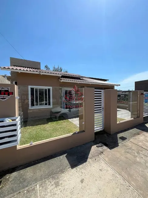Foto 2 de Casa com 2 quartos à venda em Imbe - RS
