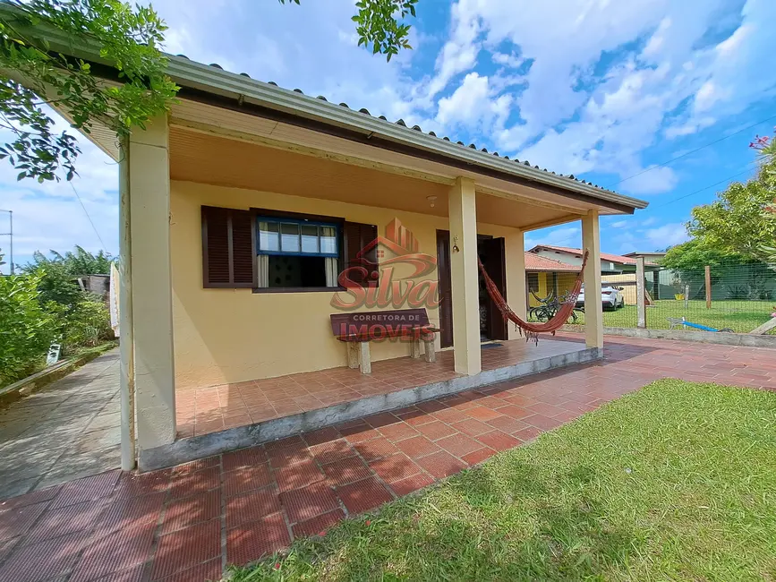 Casa com 2 quartos à venda em Imbe - RS - imagem 2 Foto 2 de Casa com 2 quartos à venda em Imbe - RS