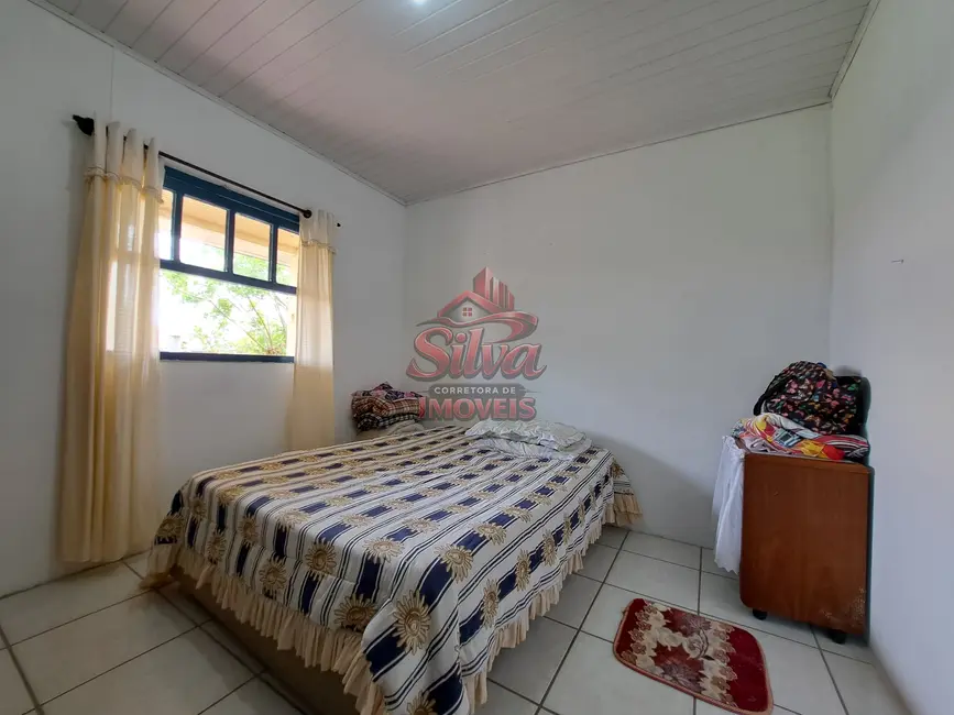Casa com 2 quartos à venda em Imbe - RS - imagem 4 Foto 4 de Casa com 2 quartos à venda em Imbe - RS