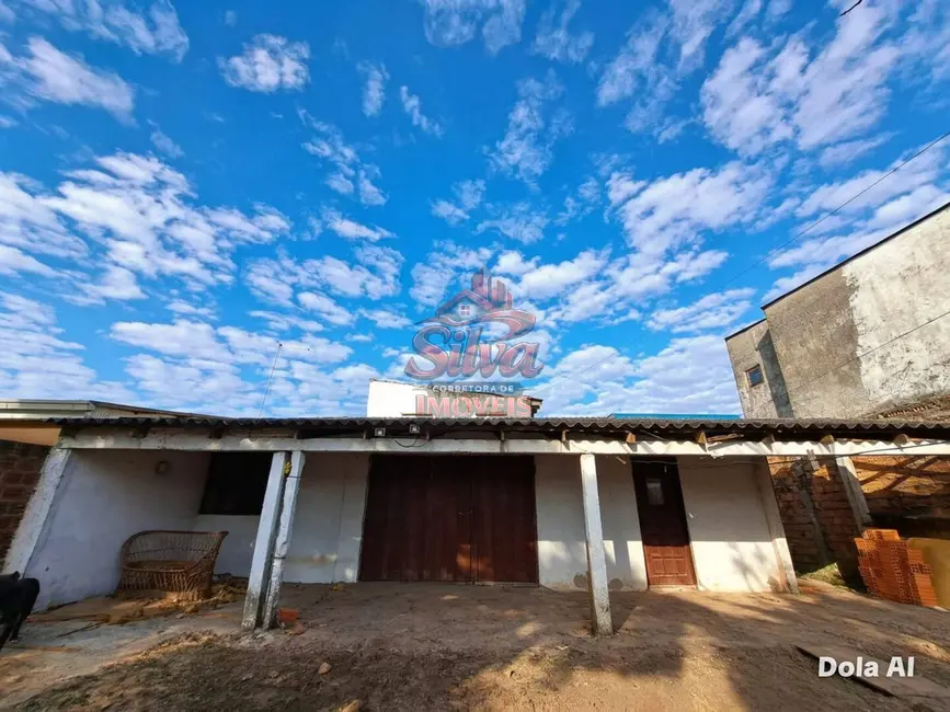 Foto 2 de Casa com 4 quartos à venda em Imbe - RS