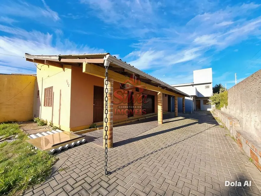 Foto 1 de Casa com 5 quartos à venda em Imbe - RS