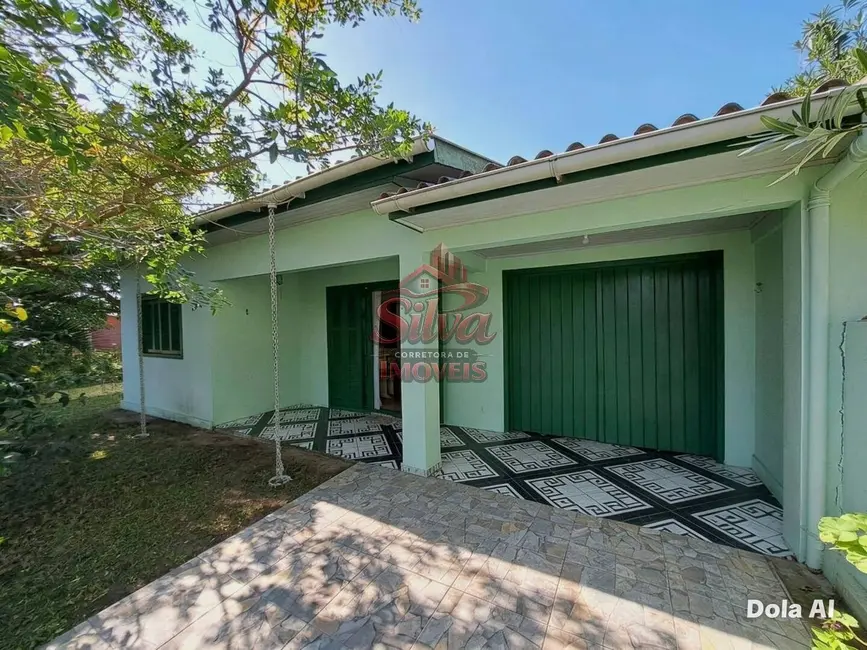 Foto 1 de Casa com 4 quartos à venda em Imbe - RS