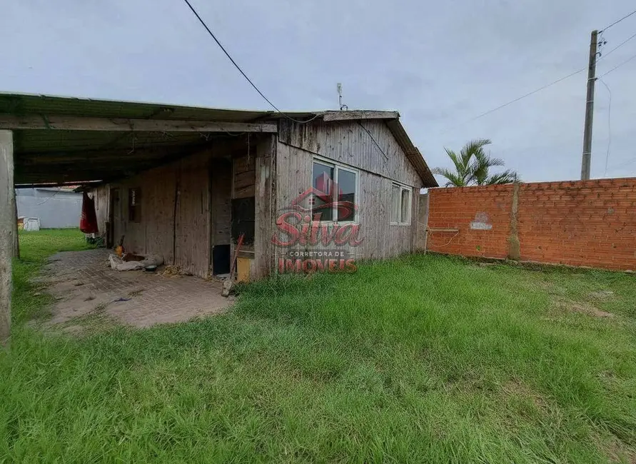 Foto 1 de Casa com 3 quartos à venda em Imbe - RS