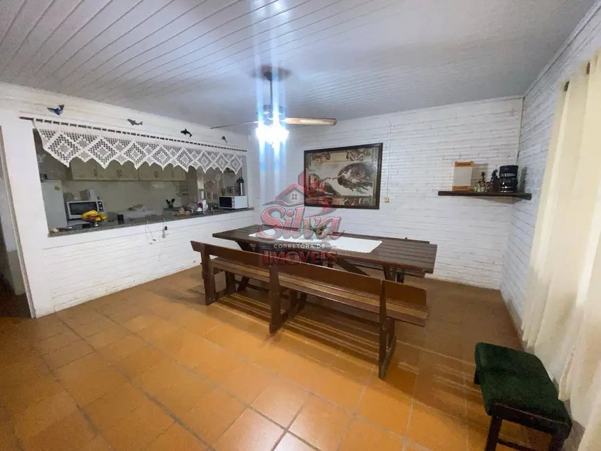 Foto 3 de Casa com 5 quartos à venda em Imbe - RS