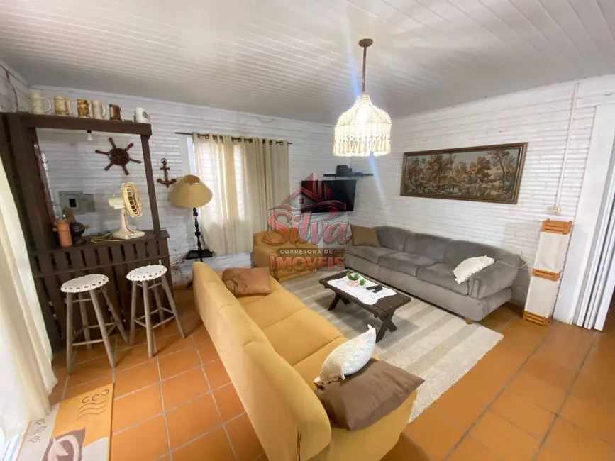 Foto 4 de Casa com 5 quartos à venda em Imbe - RS