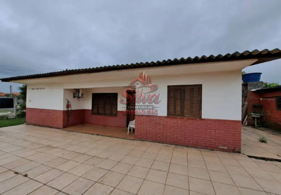 Foto 1 de Casa com 3 quartos à venda em Imbe - RS