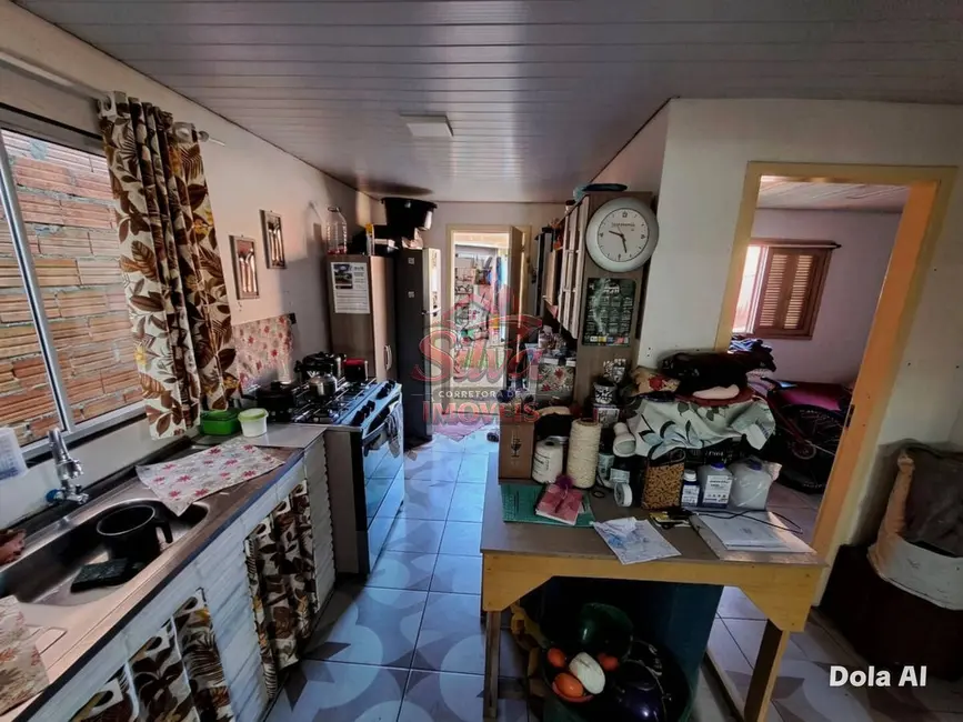 Foto 2 de Casa com 2 quartos à venda em Imbe - RS