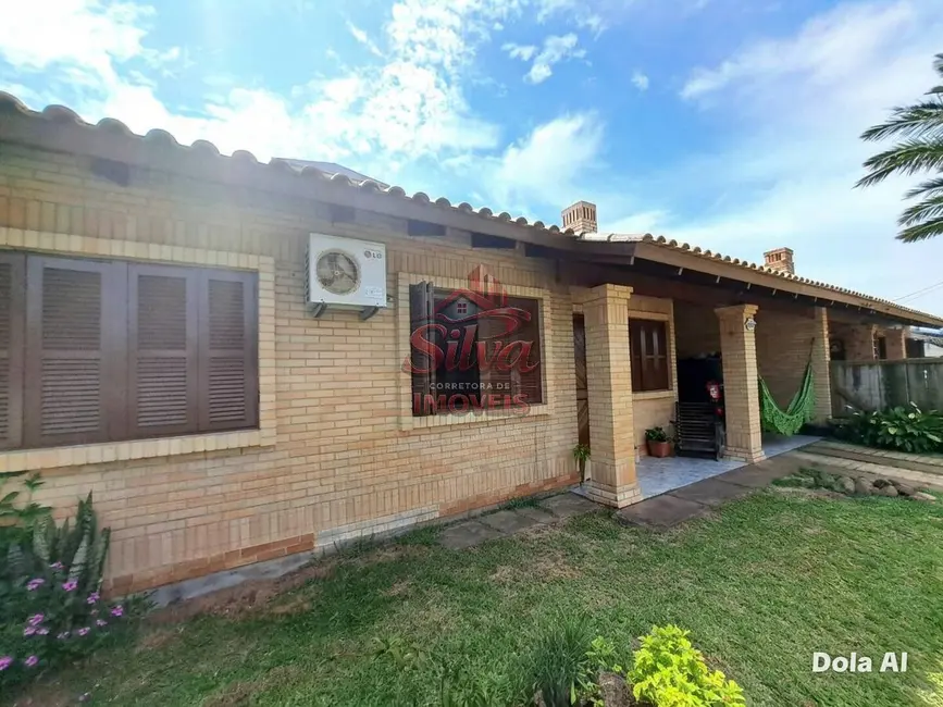 Foto 1 de Casa com 4 quartos à venda em Imbe - RS