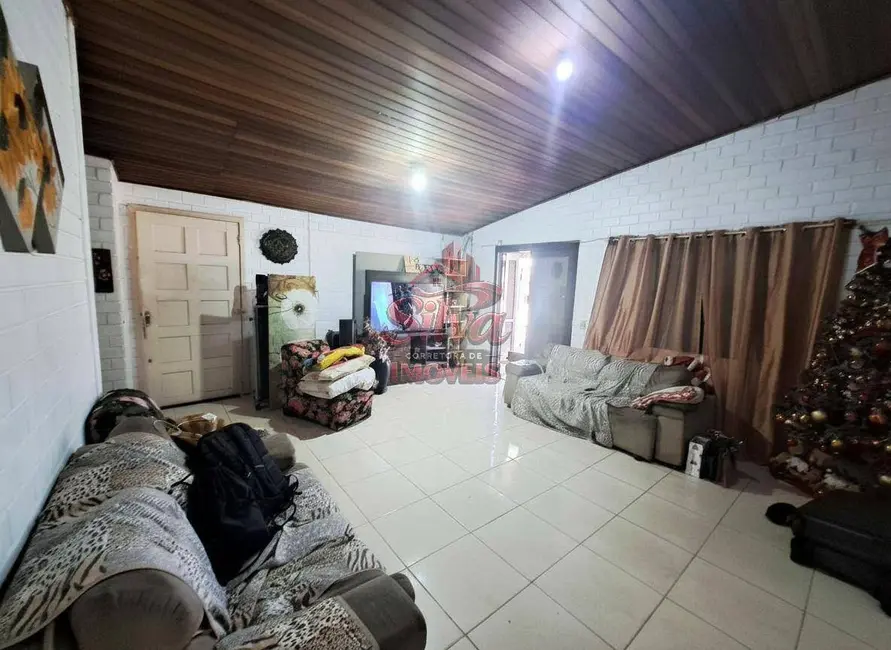 Foto 4 de Casa com 4 quartos à venda em Imbe - RS