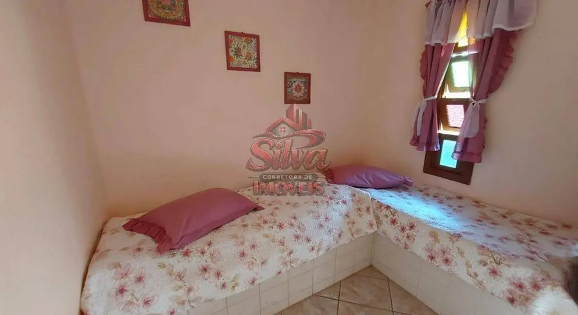 Foto 9 de Casa com 9 quartos à venda em Imbe - RS