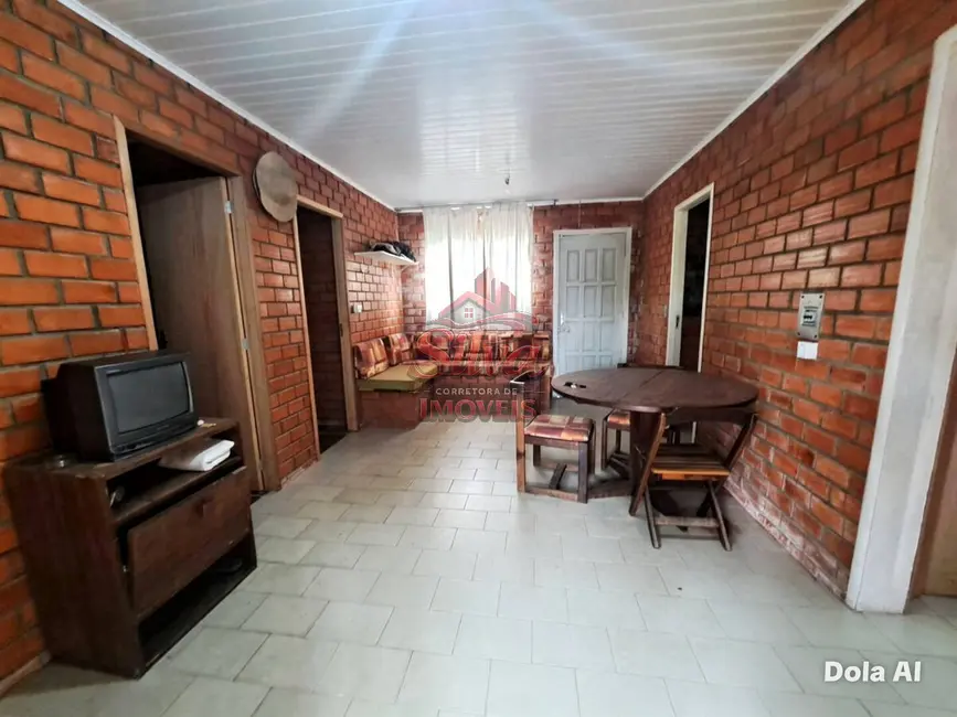 Foto 2 de Casa com 3 quartos à venda em Imbe - RS