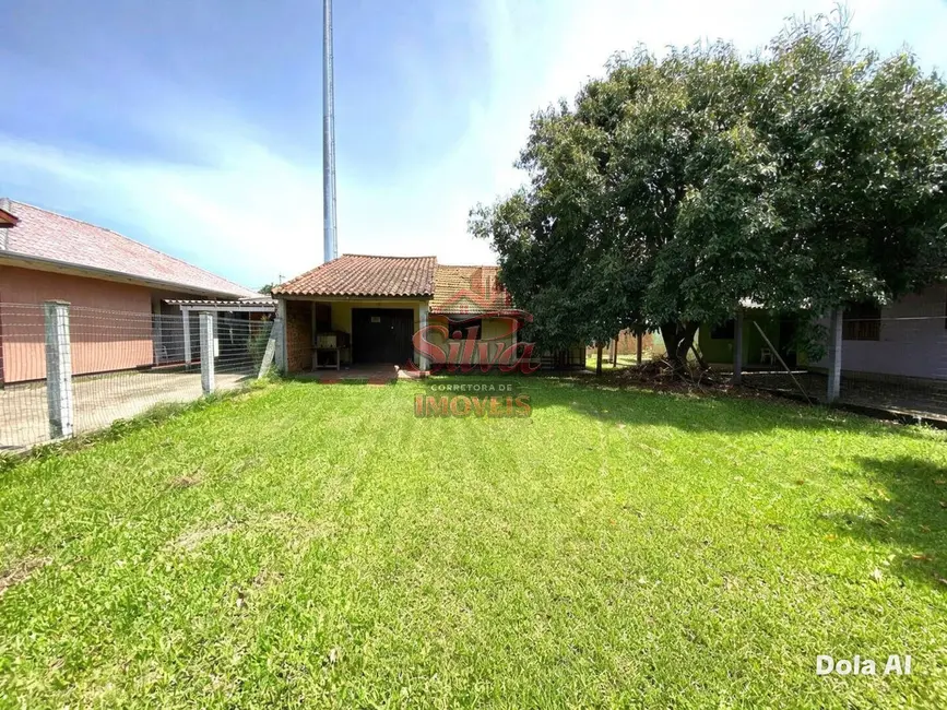 Foto 1 de Casa com 4 quartos à venda em Imbe - RS