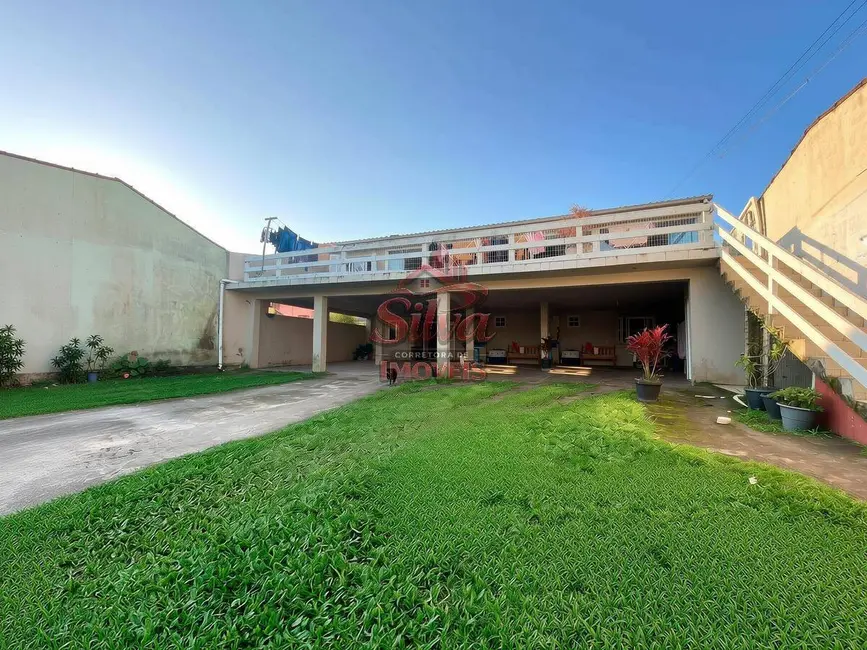 Foto 2 de Casa com 6 quartos à venda em Imbe - RS