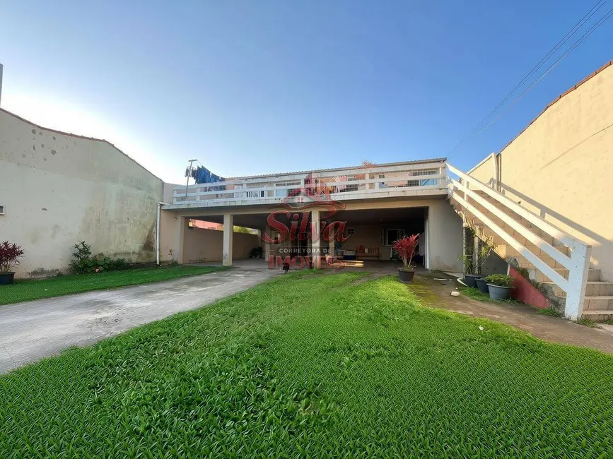 Foto 4 de Casa com 6 quartos à venda em Imbe - RS