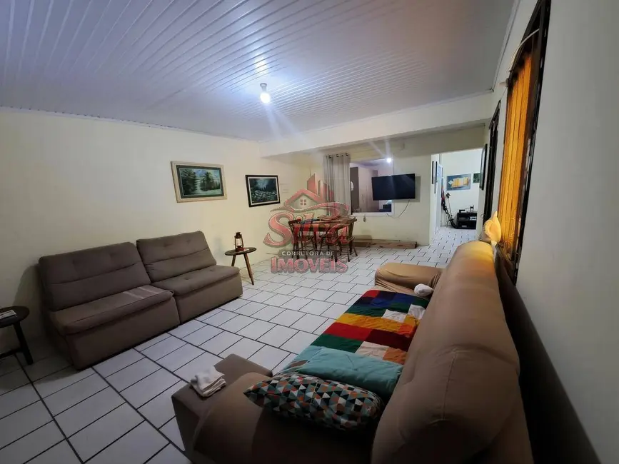 Casa com 3 quartos à venda em Imbe - RS - imagem 8 Foto 8 de Casa com 3 quartos à venda em Imbe - RS