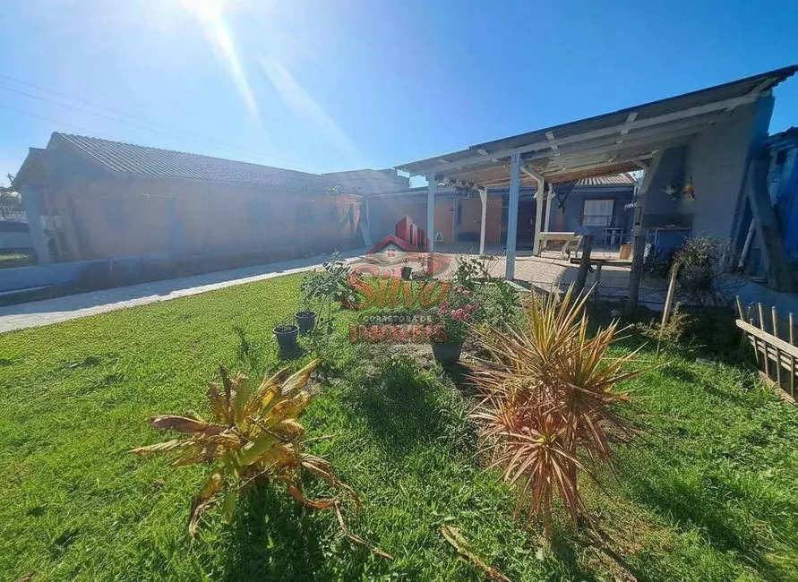 Casa com 3 quartos à venda em Imbe - RS - imagem 5 Foto 5 de Casa com 3 quartos à venda em Imbe - RS