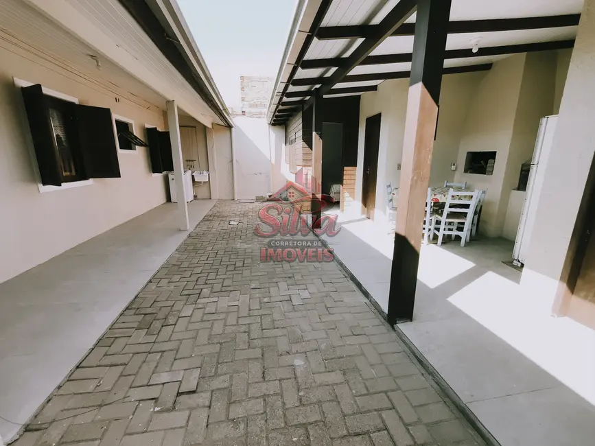 Foto 3 de Casa com 3 quartos à venda em Imbe - RS