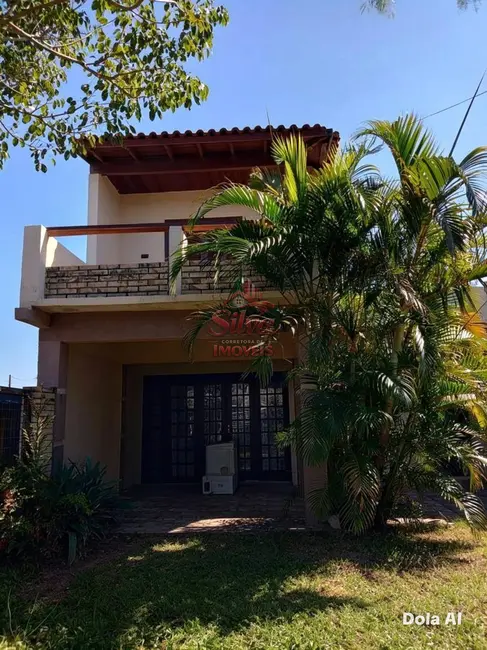 Foto 1 de Casa com 4 quartos à venda em Imbe - RS