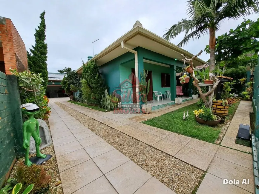 Foto 2 de Casa com 3 quartos à venda em Imbe - RS