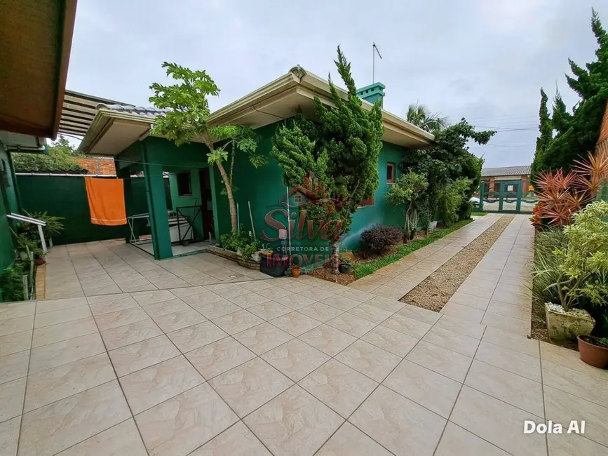Foto 1 de Casa com 3 quartos à venda em Imbe - RS