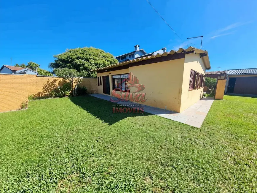 Foto 1 de Casa com 3 quartos à venda em Imbe - RS