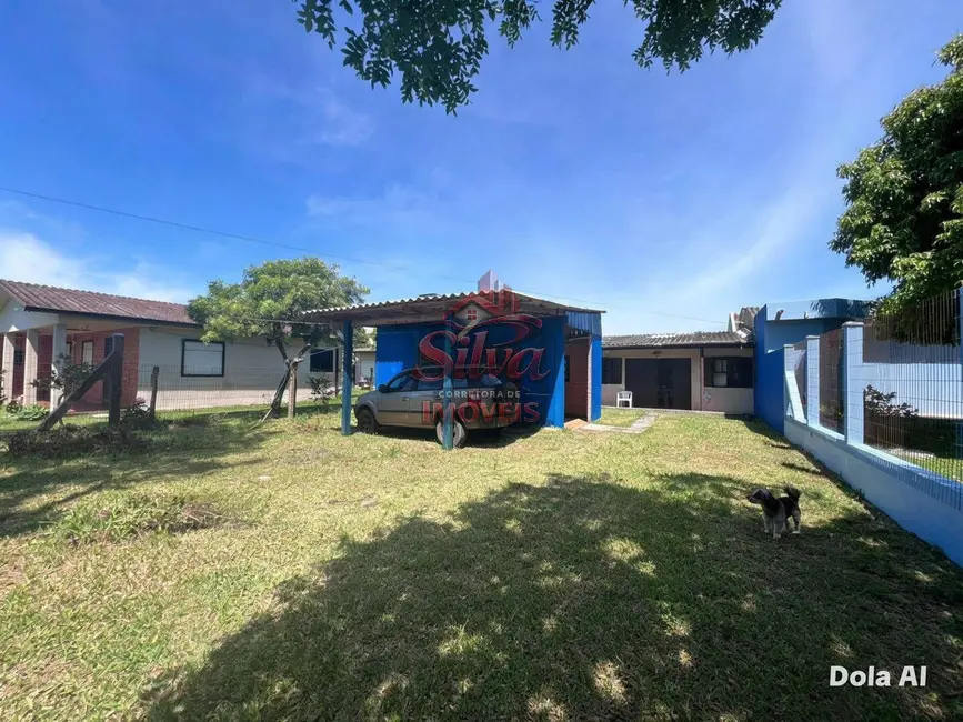 Foto 1 de Casa com 3 quartos à venda em Imbe - RS
