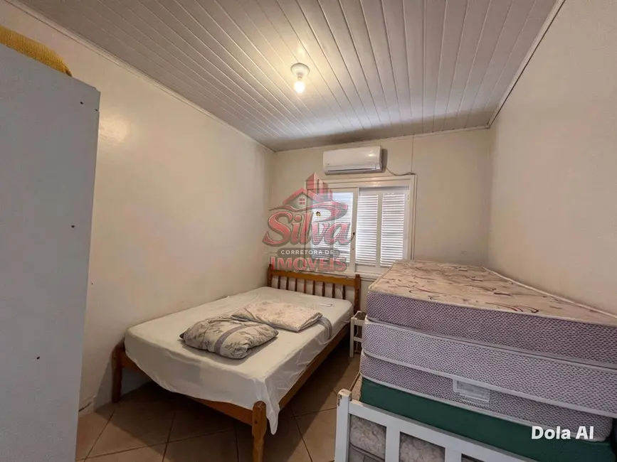 Foto 5 de Casa com 5 quartos à venda em Imbe - RS
