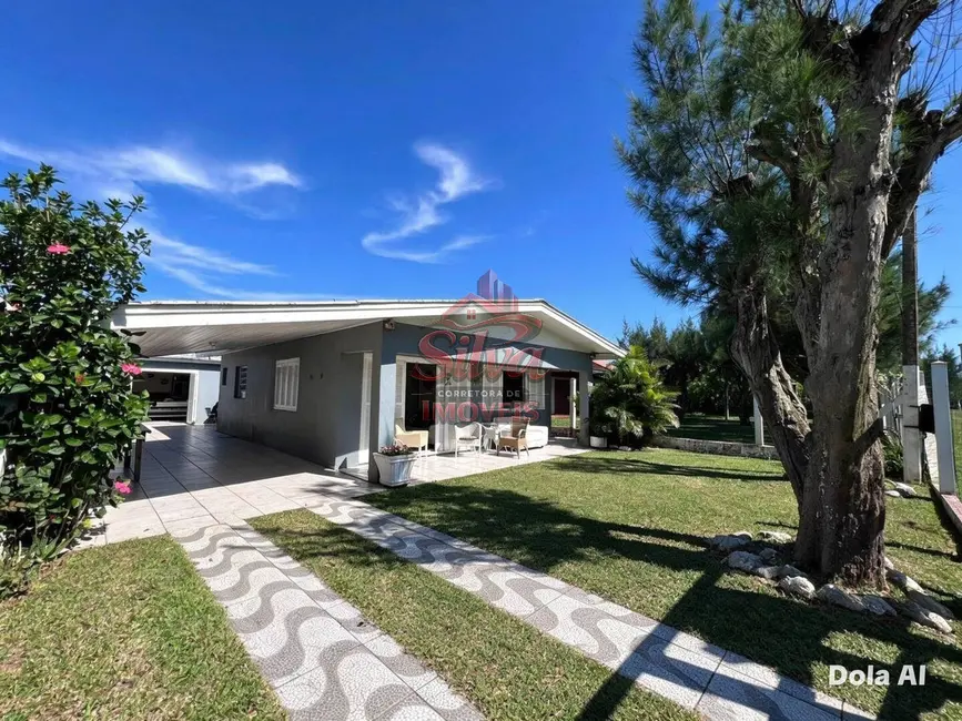 Foto 2 de Casa com 5 quartos à venda em Imbe - RS
