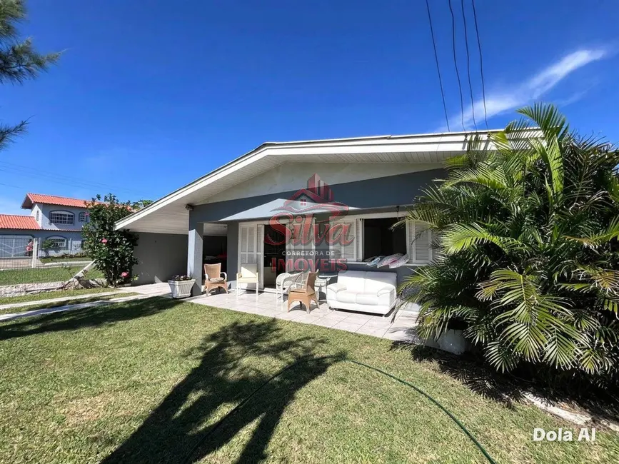Foto 1 de Casa com 5 quartos à venda em Imbe - RS